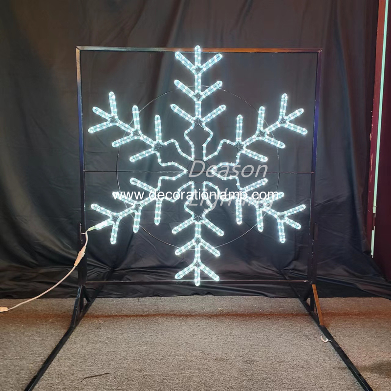 giant snowflake light