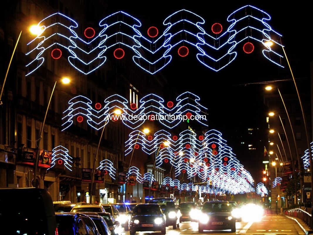China Outdoor Wholesale Festive Christmas Across Street Led