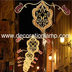 outdoor decorative cross street motif light