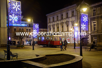 snowflake commercial street light pole decorations