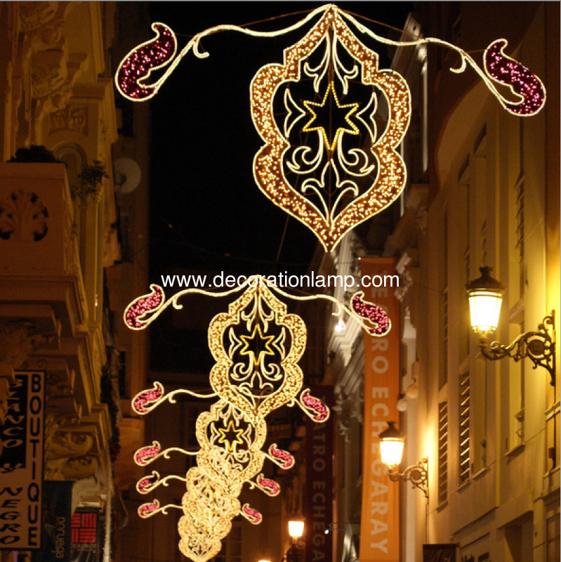 outdoor decorative cross street motif light
