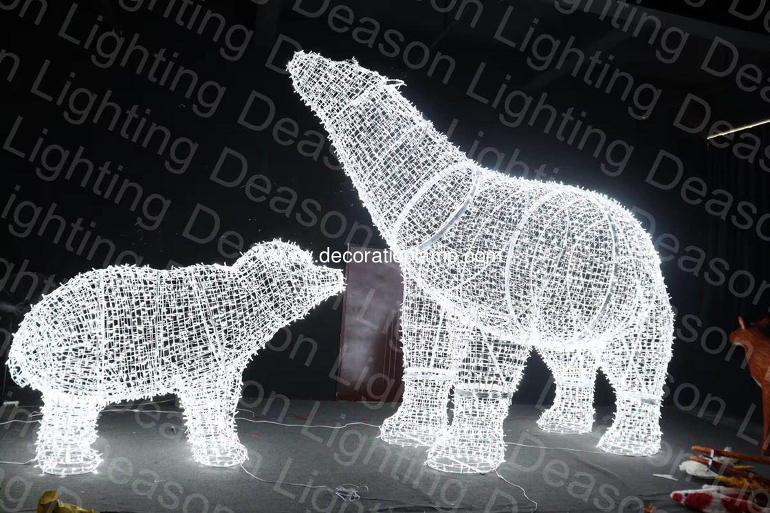 Lighted outdoor christmas polar bear