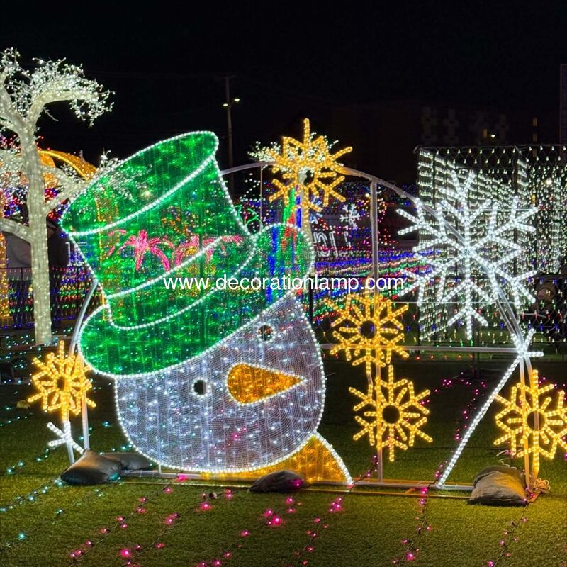 outdoor lighted christmas reindeer